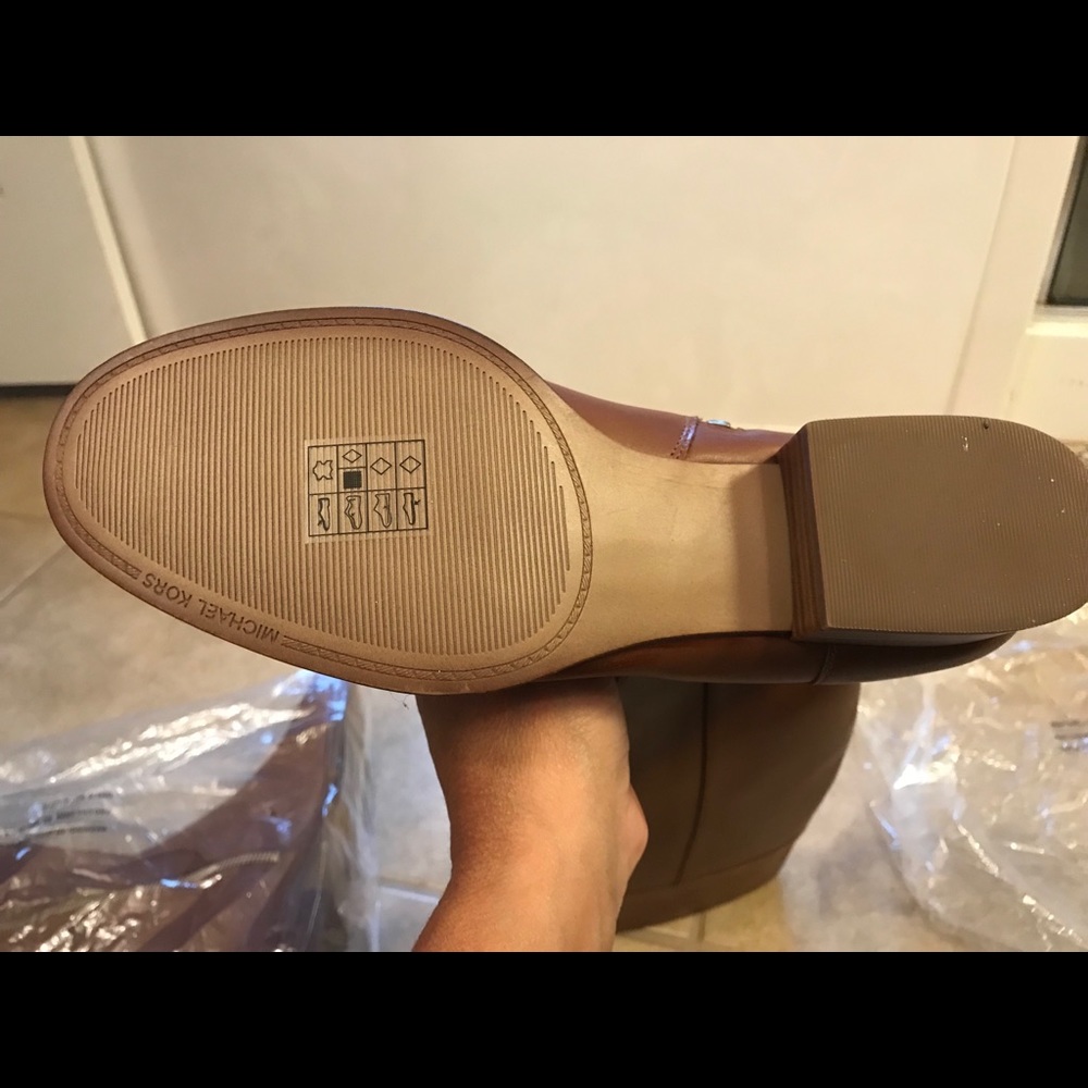 New Michael Kors boots - Picture 4 of 5